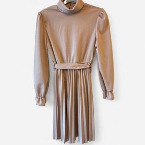 Vintage Inspired Dusty Maeve pleated midi dress w/ tie waist and mock neck Sz S